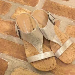 Donald j. Pliner bronze vintage metallic sandals